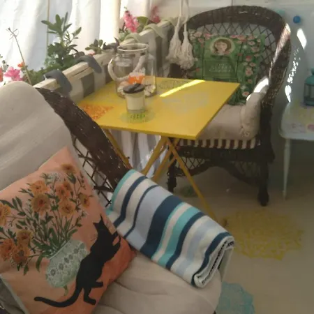 Comfortable Righ In Centre, Near & Port ,wifi Appartement