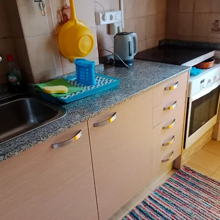 Appartement Comfortable Righ In Centre, Near & Port ,wifi *