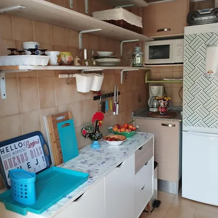 Appartement Comfortable Righ In Centre, Near & Port ,wifi *