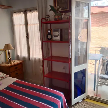 Comfortable Righ In Centre, Near & Port ,wifi * Denia