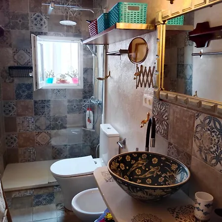 Comfortable Righ In Centre, Near & Port ,wifi * Dénia